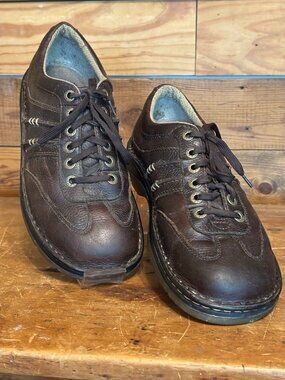 Vintage Y2K Dr Marten's "Dawes" Oxford Leather Shoe Men's Size 11